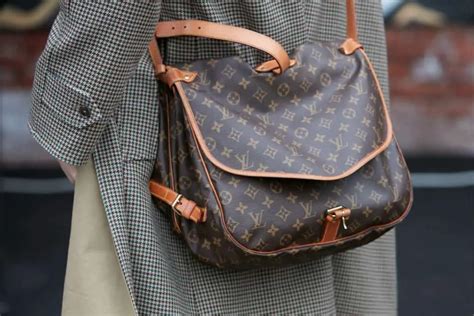 louis vuitton verona bag review|A Guide to Discontinued Louis Vuitton Handbags.